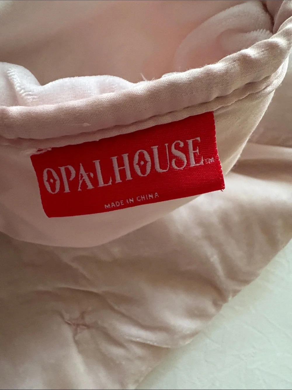 Opalhouse Pale Pink Twin Bed Comforter, standard sham &small decorative pillow.